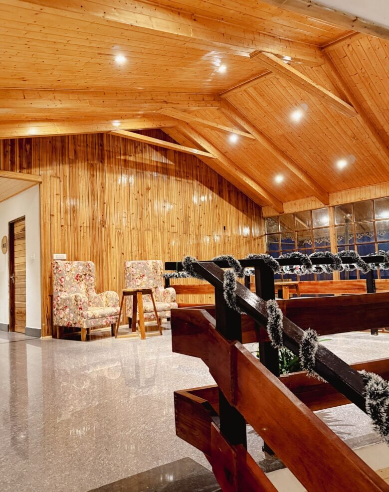 Kaya Gantavya Resort & Spa, restaurant dining hall, Pelling, Sikkim